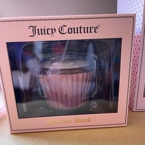 Cupcake piggy bank